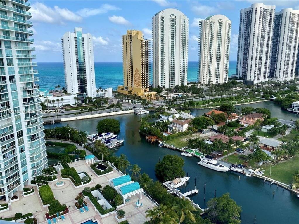 16500 Collins Avenue 2052 — photo 3