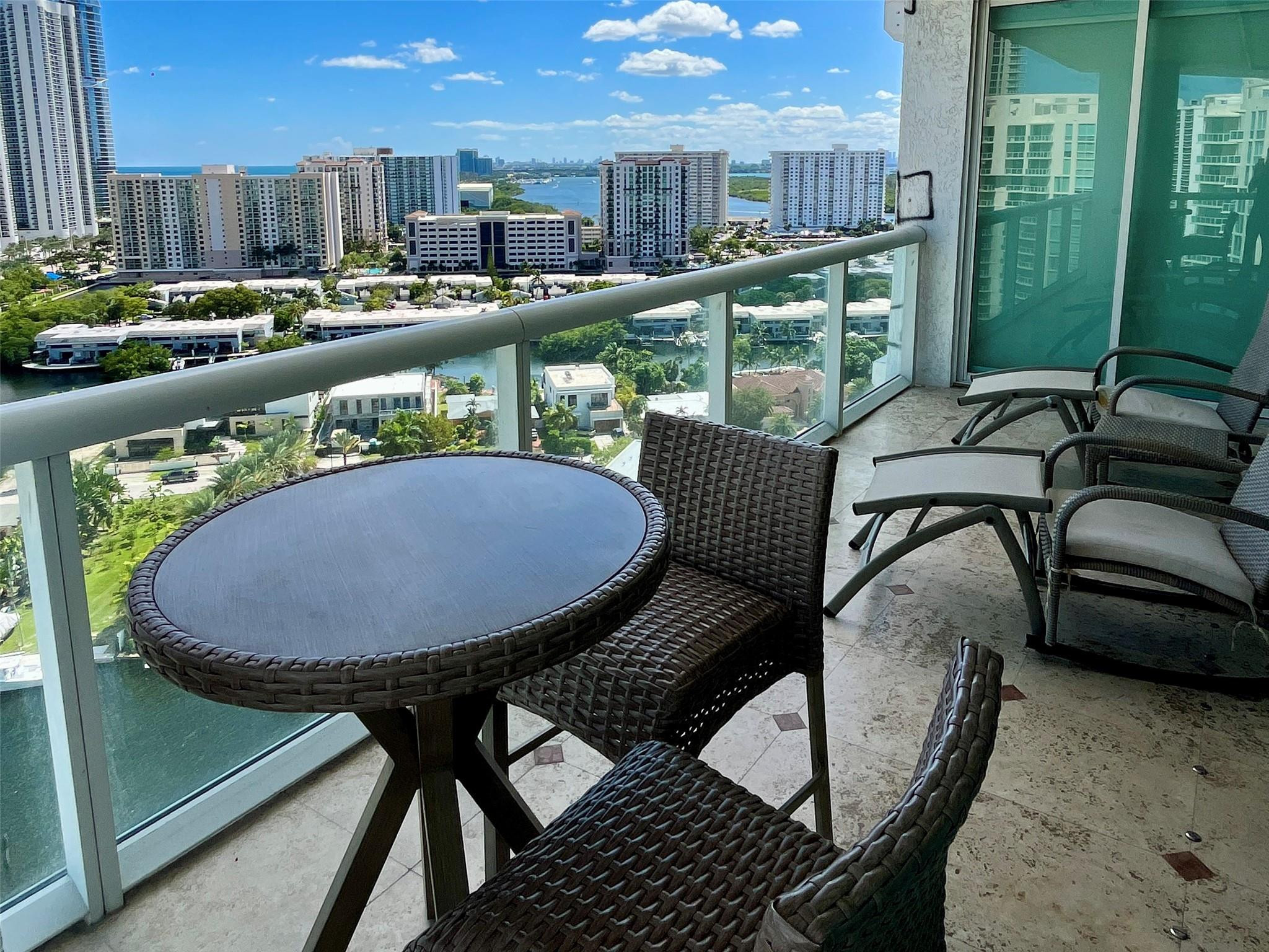 16500 Collins Avenue 2052