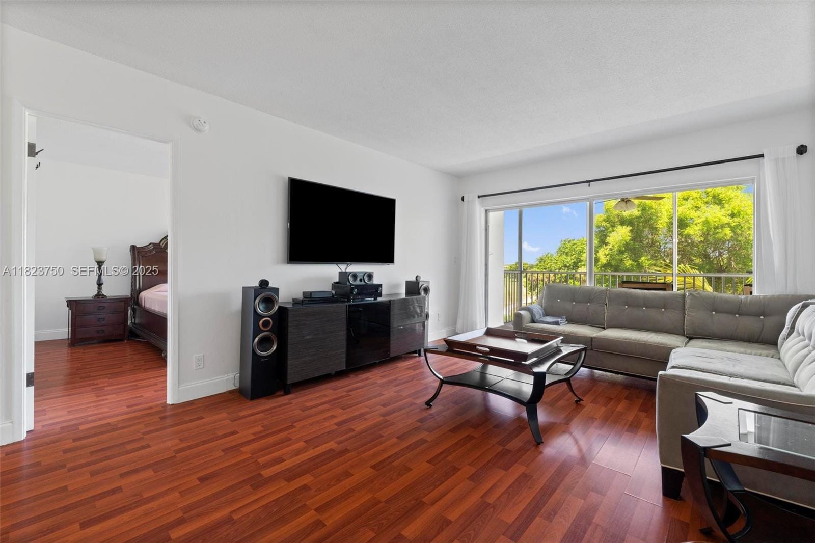 3200 N Palm Aire Drive 504 — photo 12