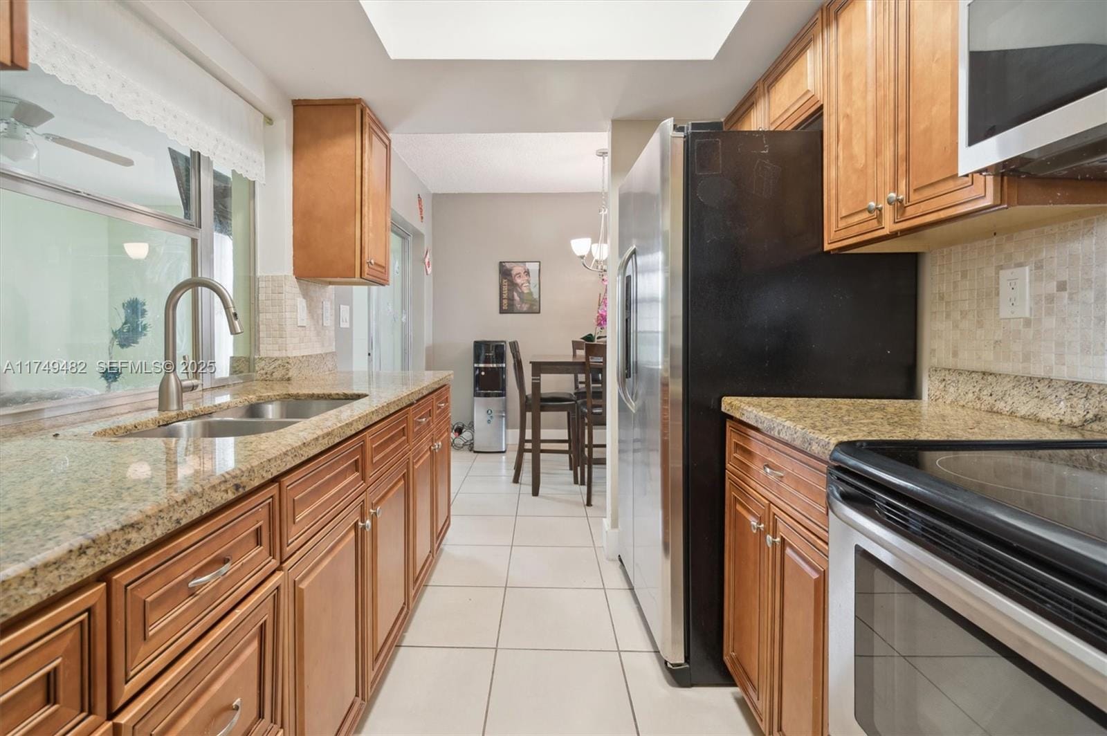 5707 NW 85th Avenue, Margate, FL 33321