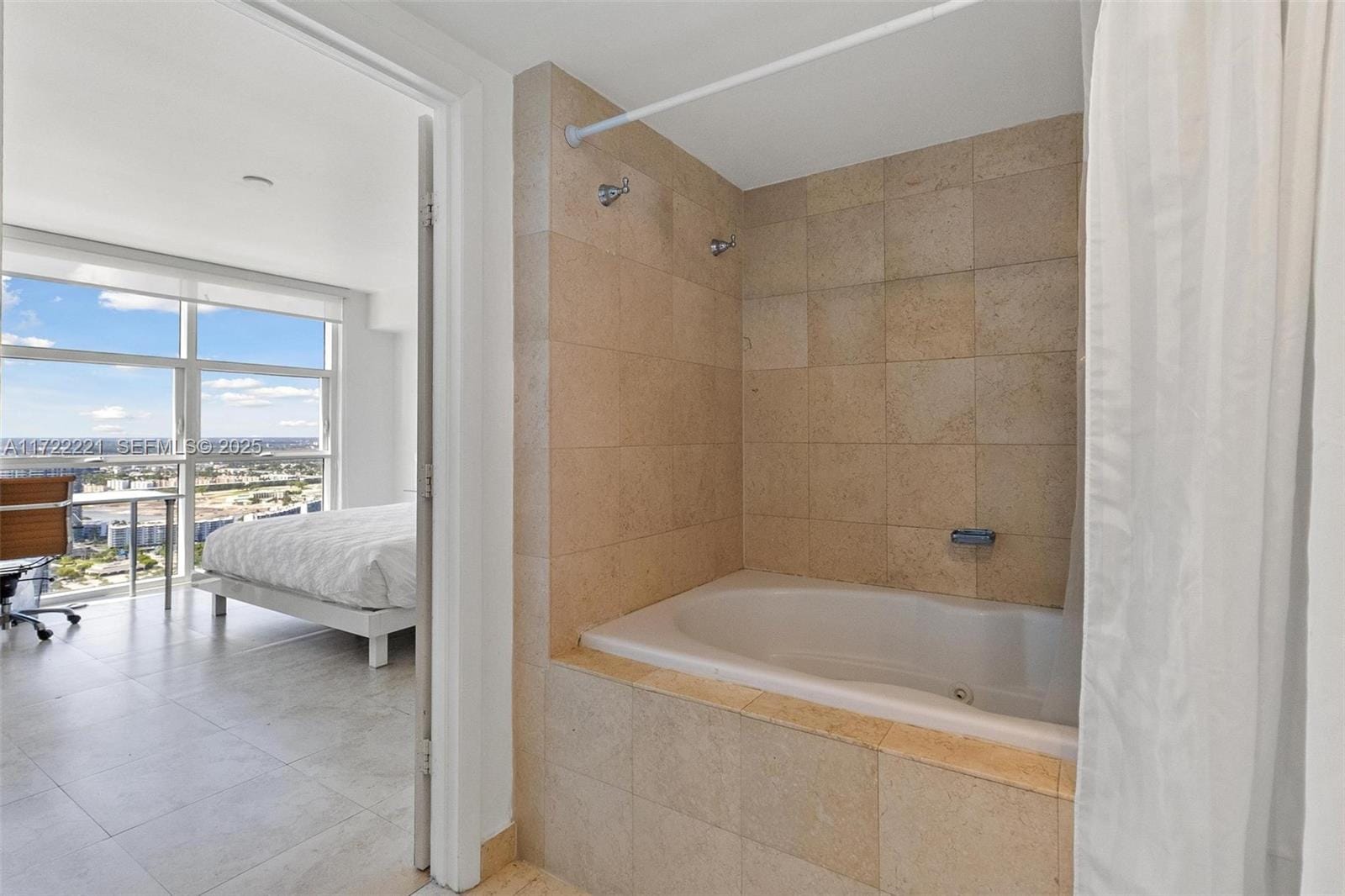 1830 S Ocean Drive 4507 — photo 11