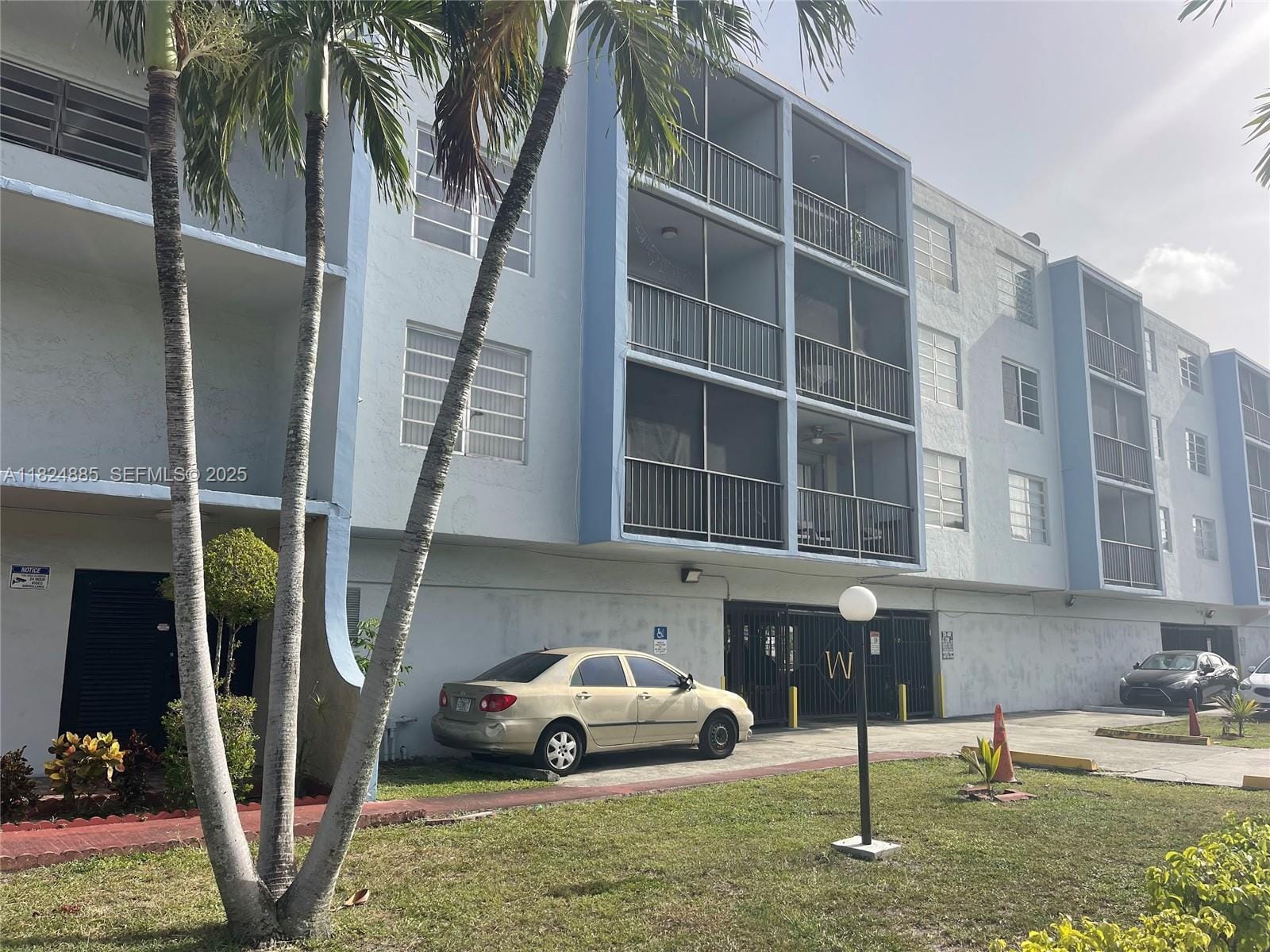 1250 NE 125th Street 410C, North Miami, FL 33161 photo 3