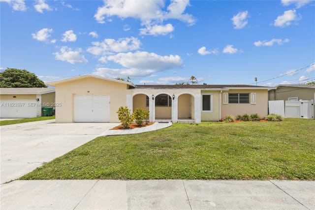 156 SW 126th Avenue, sold in Melaleuca Isles, Plantation, FL