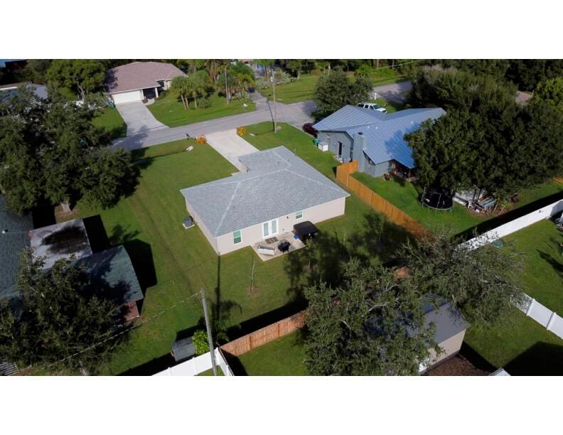 6106 Bamboo Drive, Fort Pierce, FL 34982 photo 26