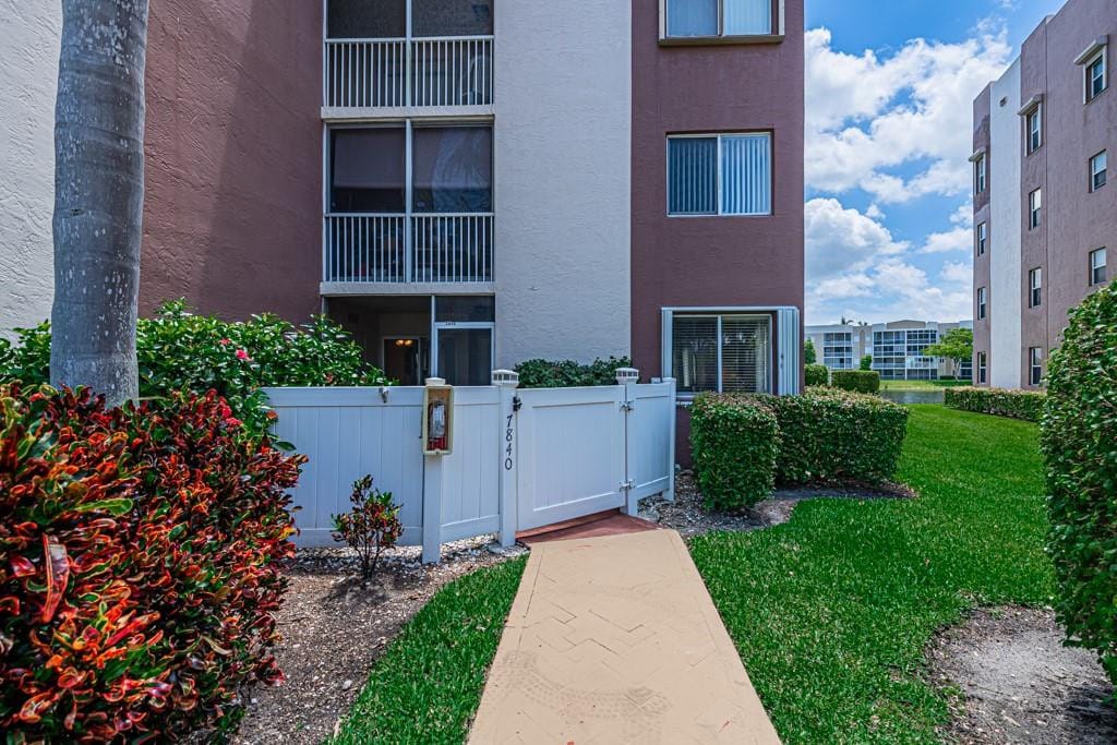 7840 Trent Drive 111, Tamarac, FL 33321 photo 3