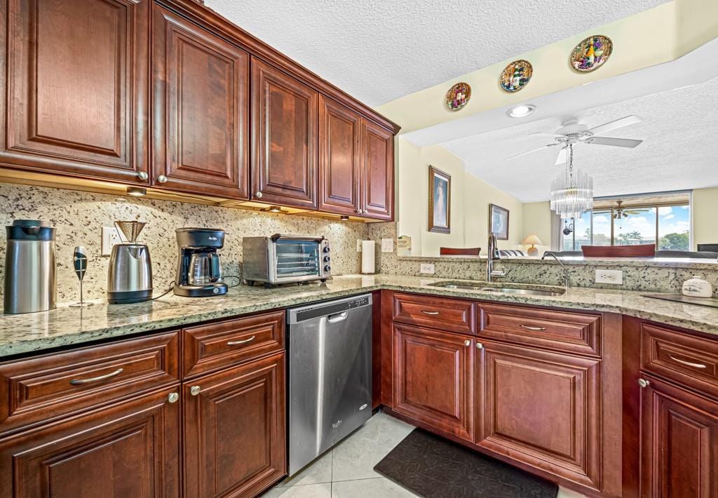 7840 Trent Drive 111, Tamarac, FL 33321 photo 10