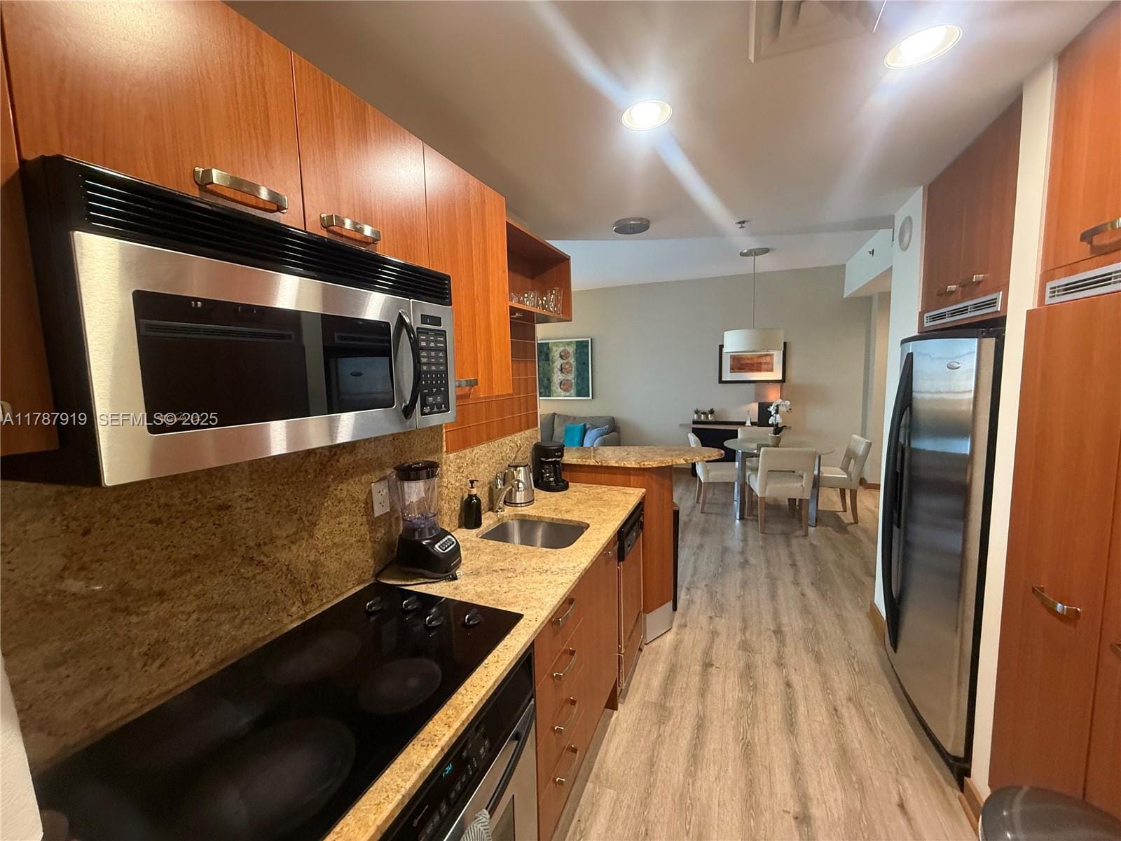 1395 Brickell Avenue 3211, Miami, FL 33131 photo 3