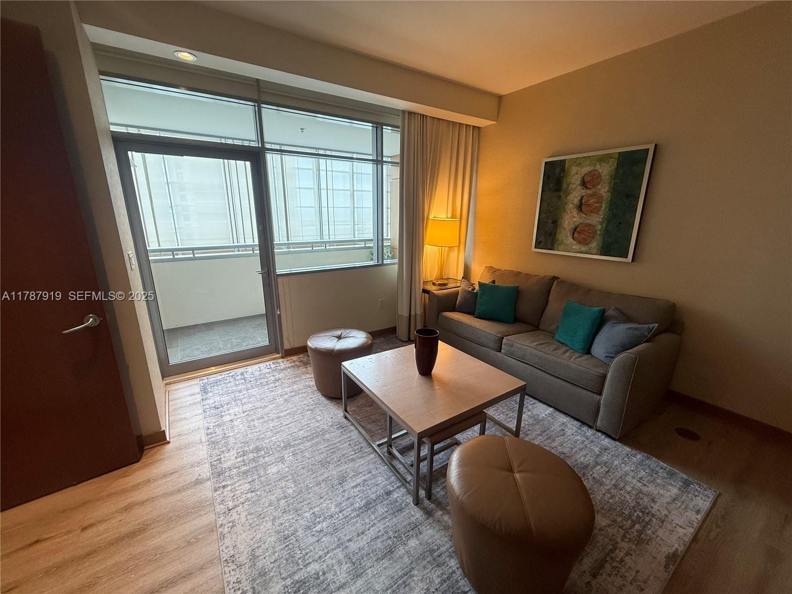 1395 Brickell Avenue 3211, Miami, FL 33131 photo 5