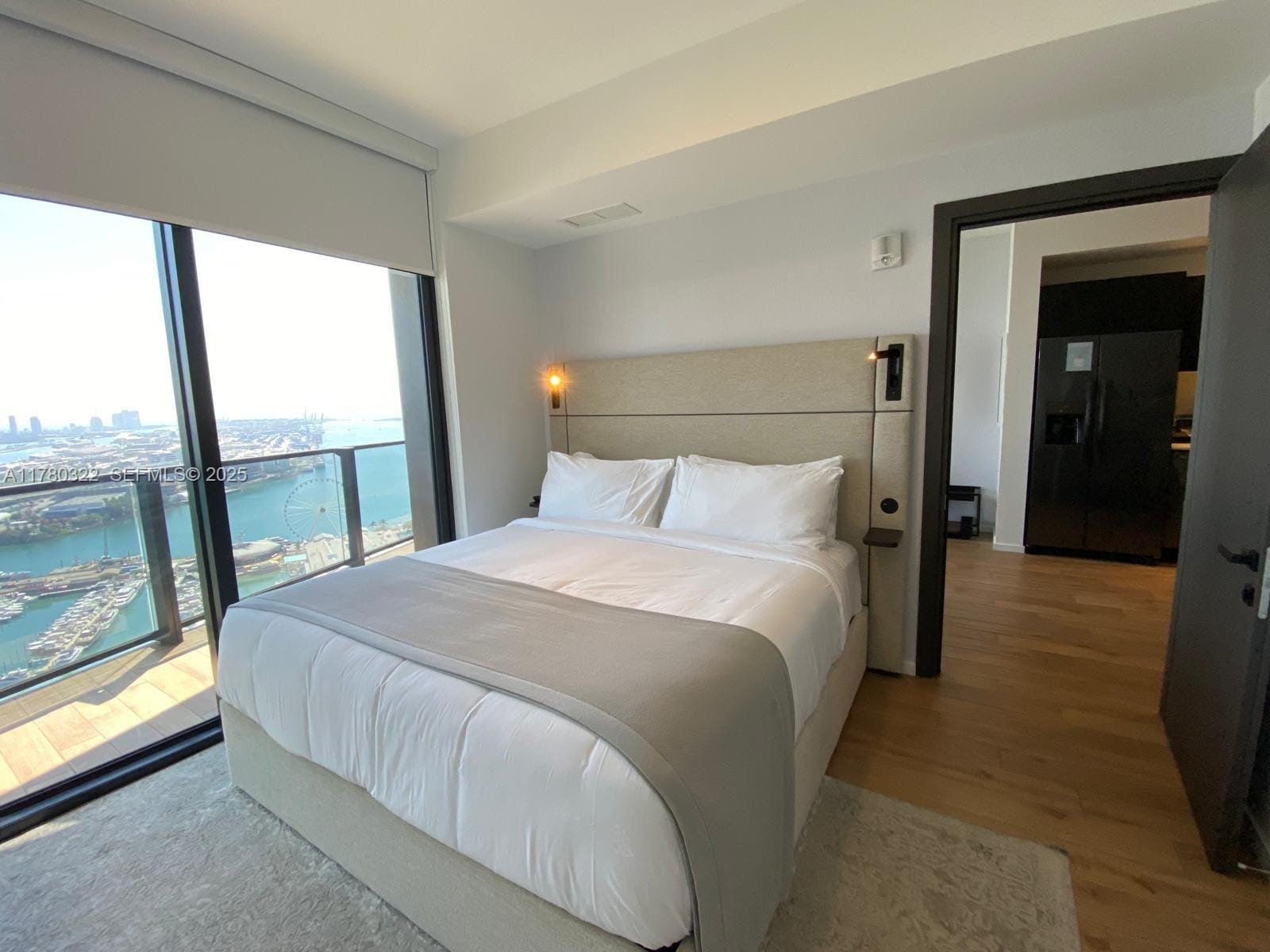 398 NE 5th Street 2910, Miami, FL 33132 photo 6