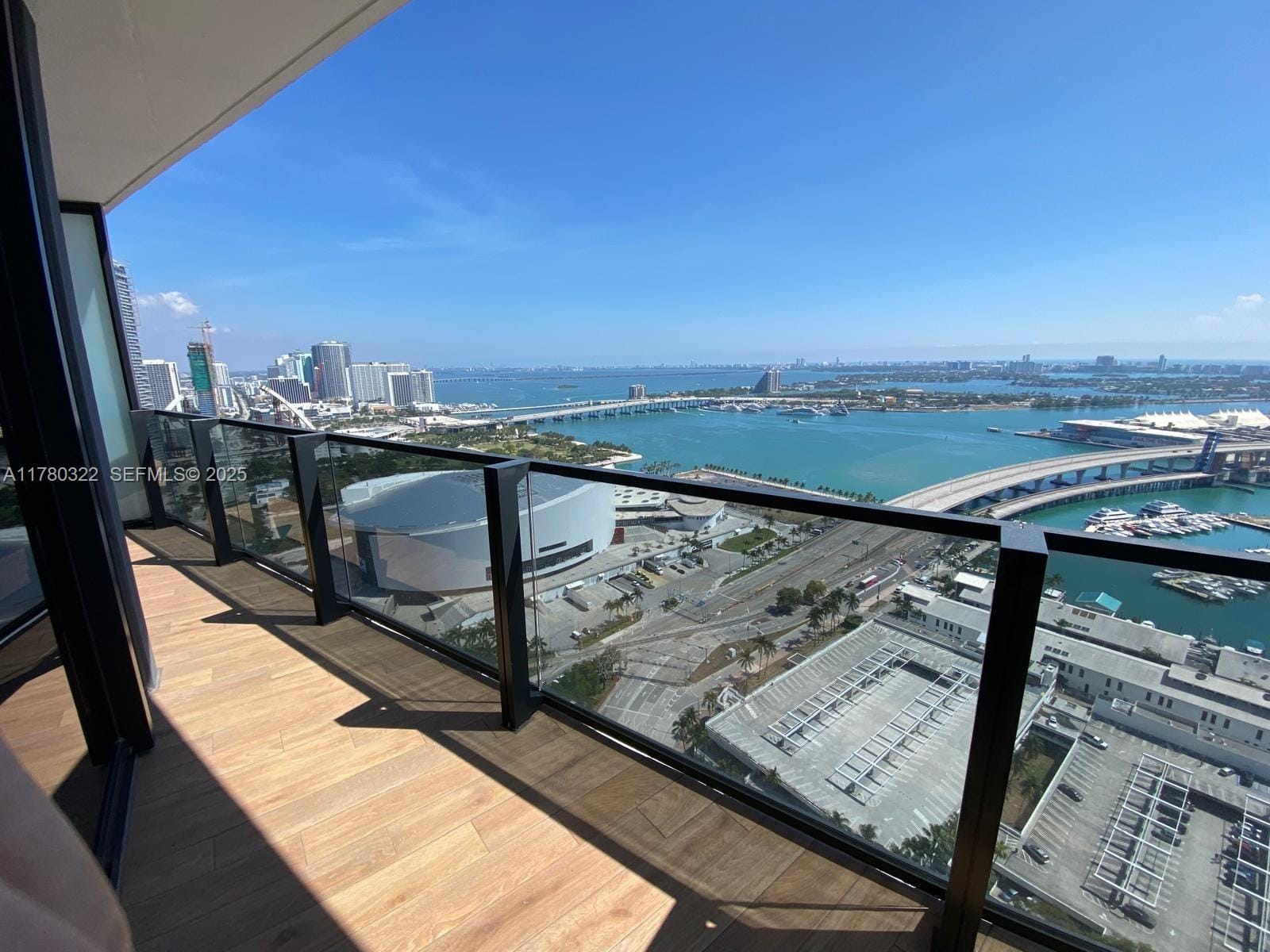 398 NE 5th Street 2910, Miami, FL 33132 photo 10