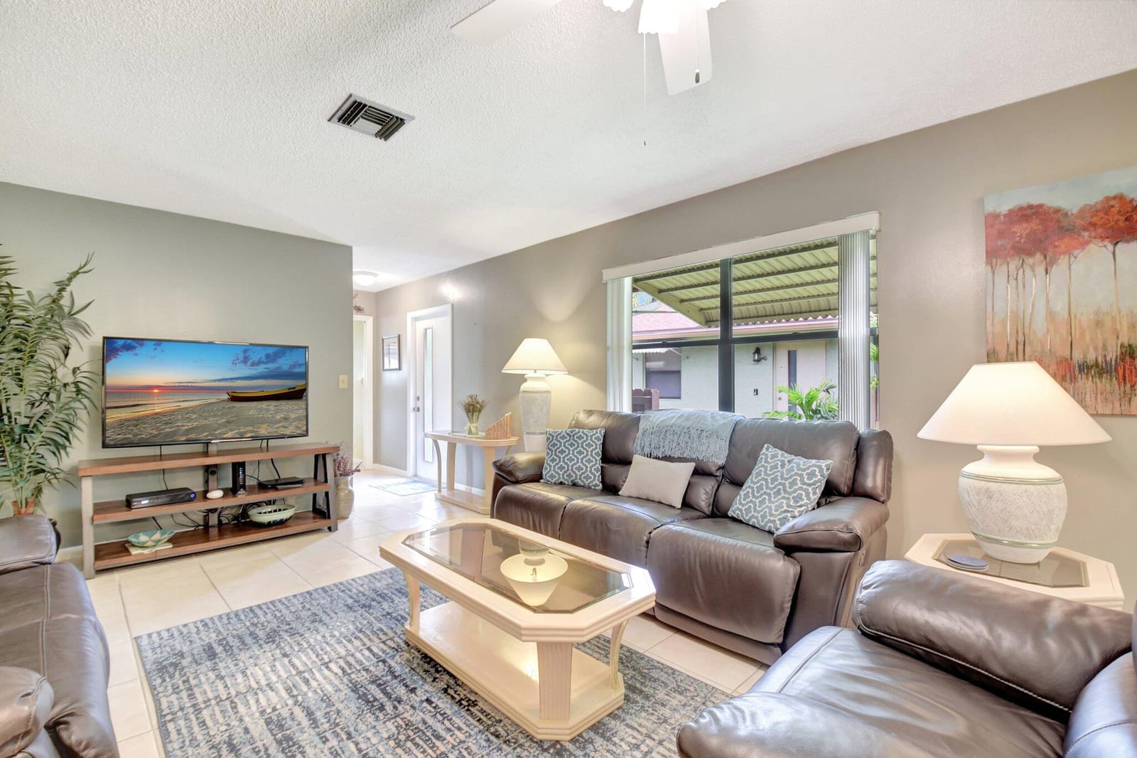1758 Palmland Drive — photo 8