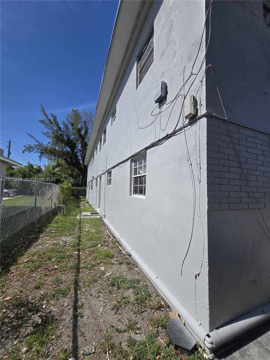 925 NW 69th Street — photo 4