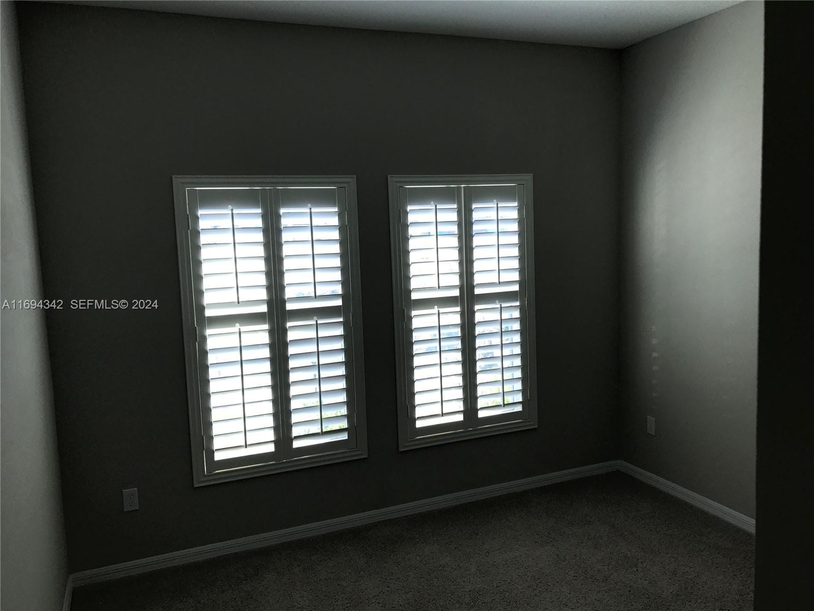 2121 Preston Lane — photo 10