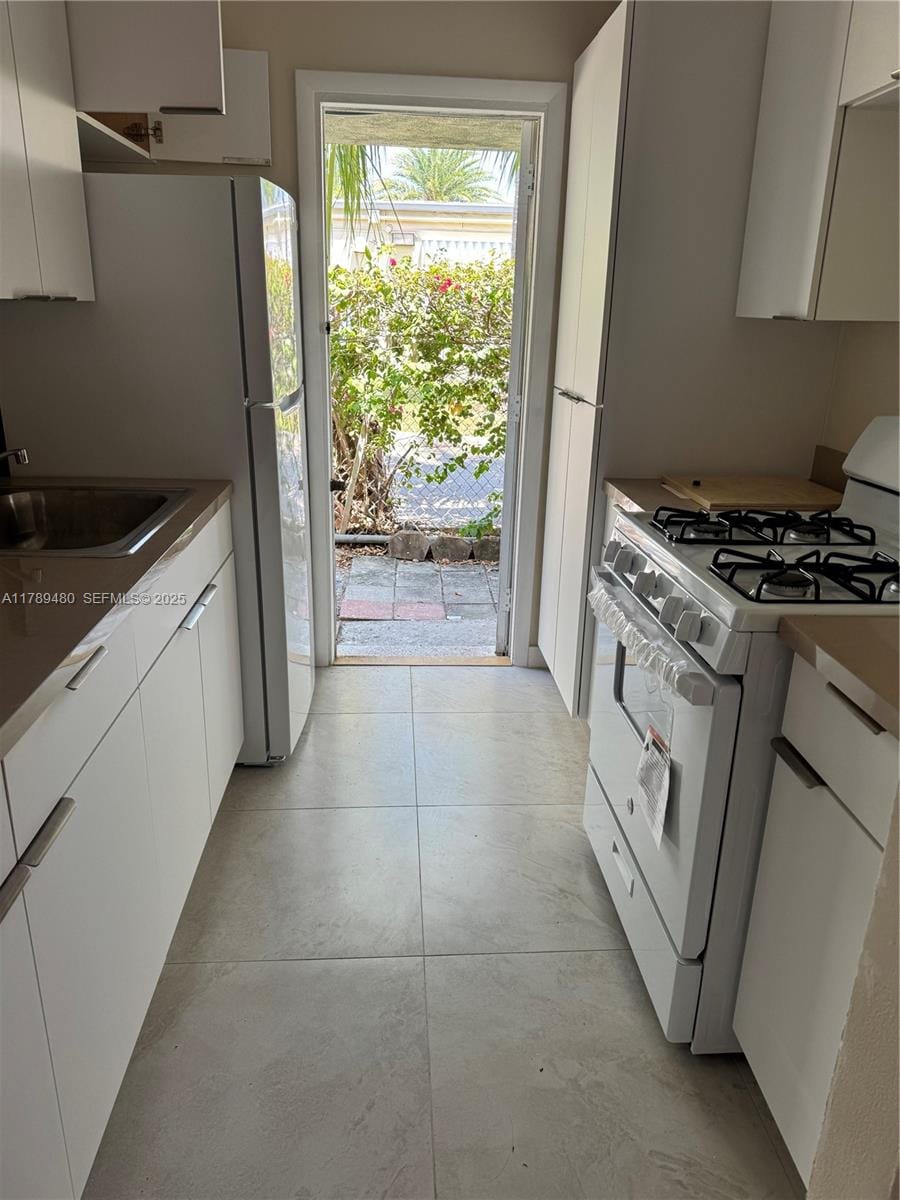 17051 NE 23rd Avenue 1J — photo 3