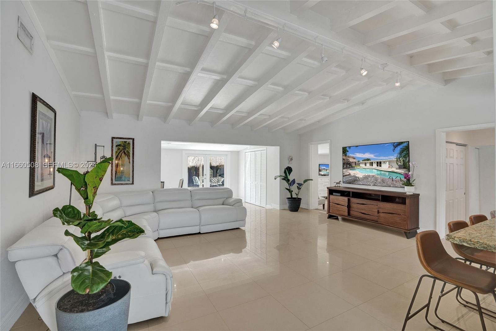 1910 N Hibiscus Drive, North Miami, FL 33181 photo 17