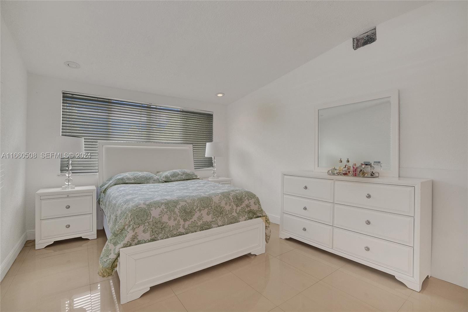 1910 N Hibiscus Drive, North Miami, FL 33181 photo 22