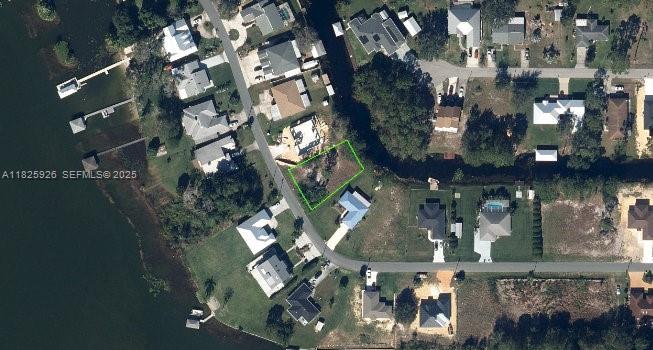 131 Blue Moon Avenue, Lake Placid, FL 33852, Lake Placid