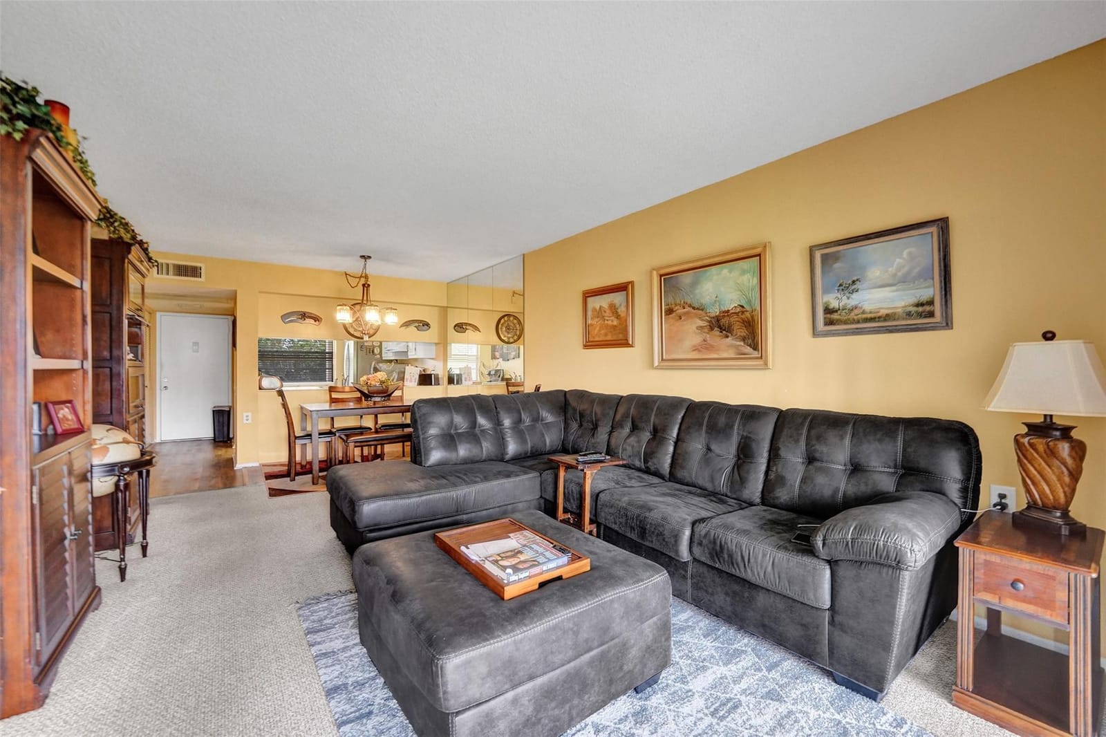 4602 Martinique Way 4602 — photo 9