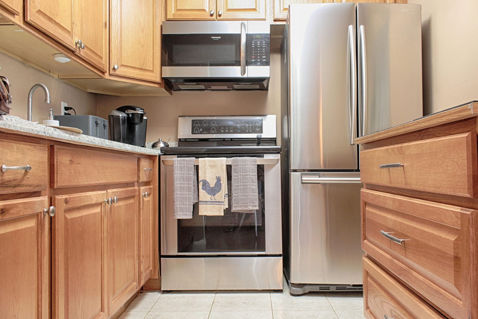 880 Horizons W 102 — photo 8