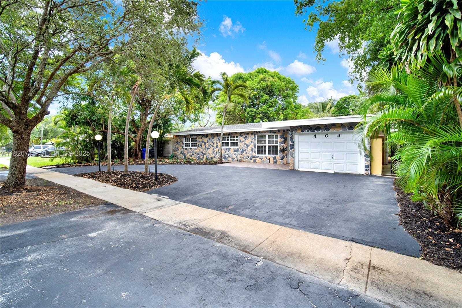 404 S 57th Terrace, Hollywood, FL 33023 photo 1