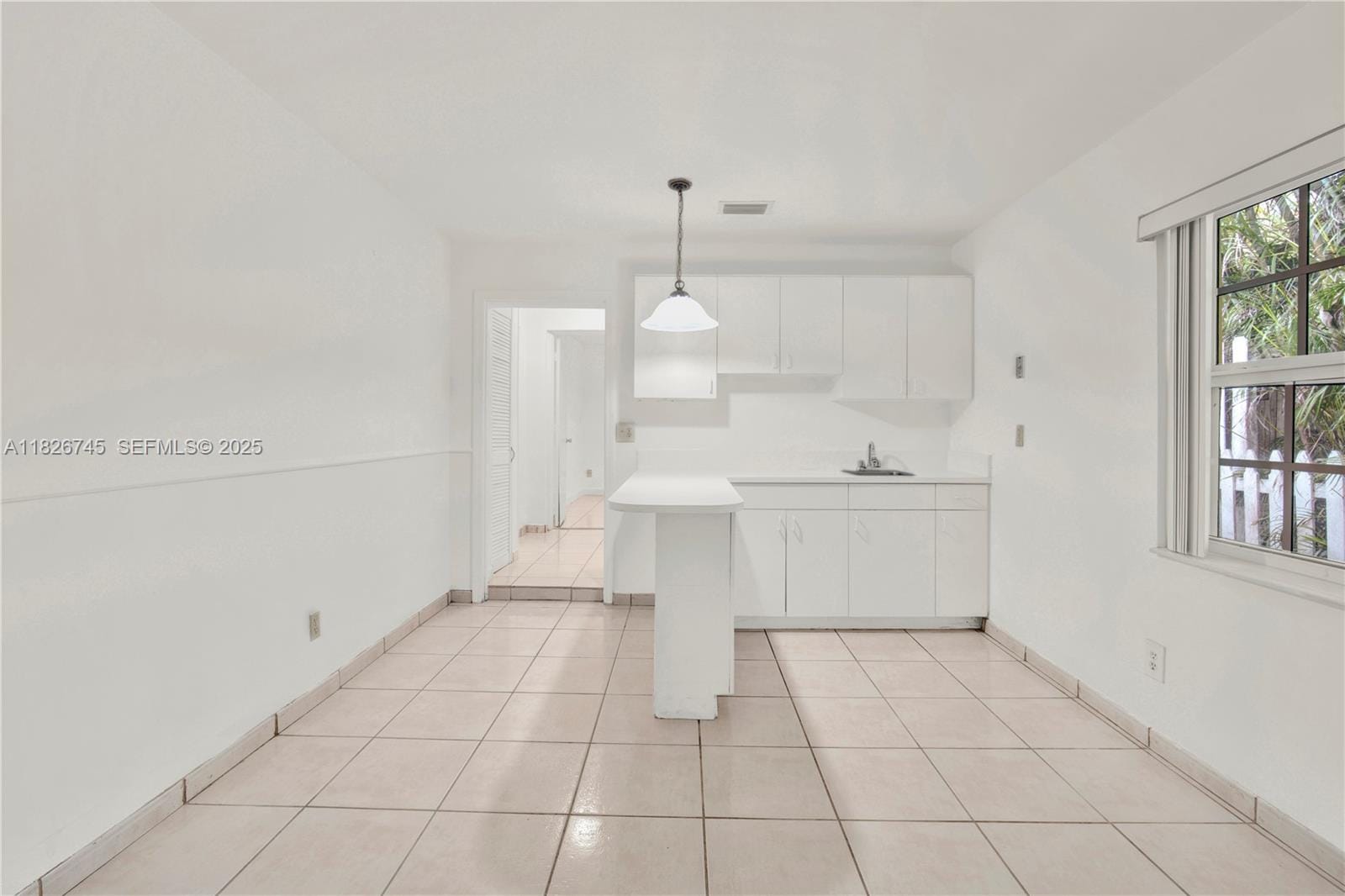 404 S 57th Terrace, Hollywood, FL 33023 photo 11