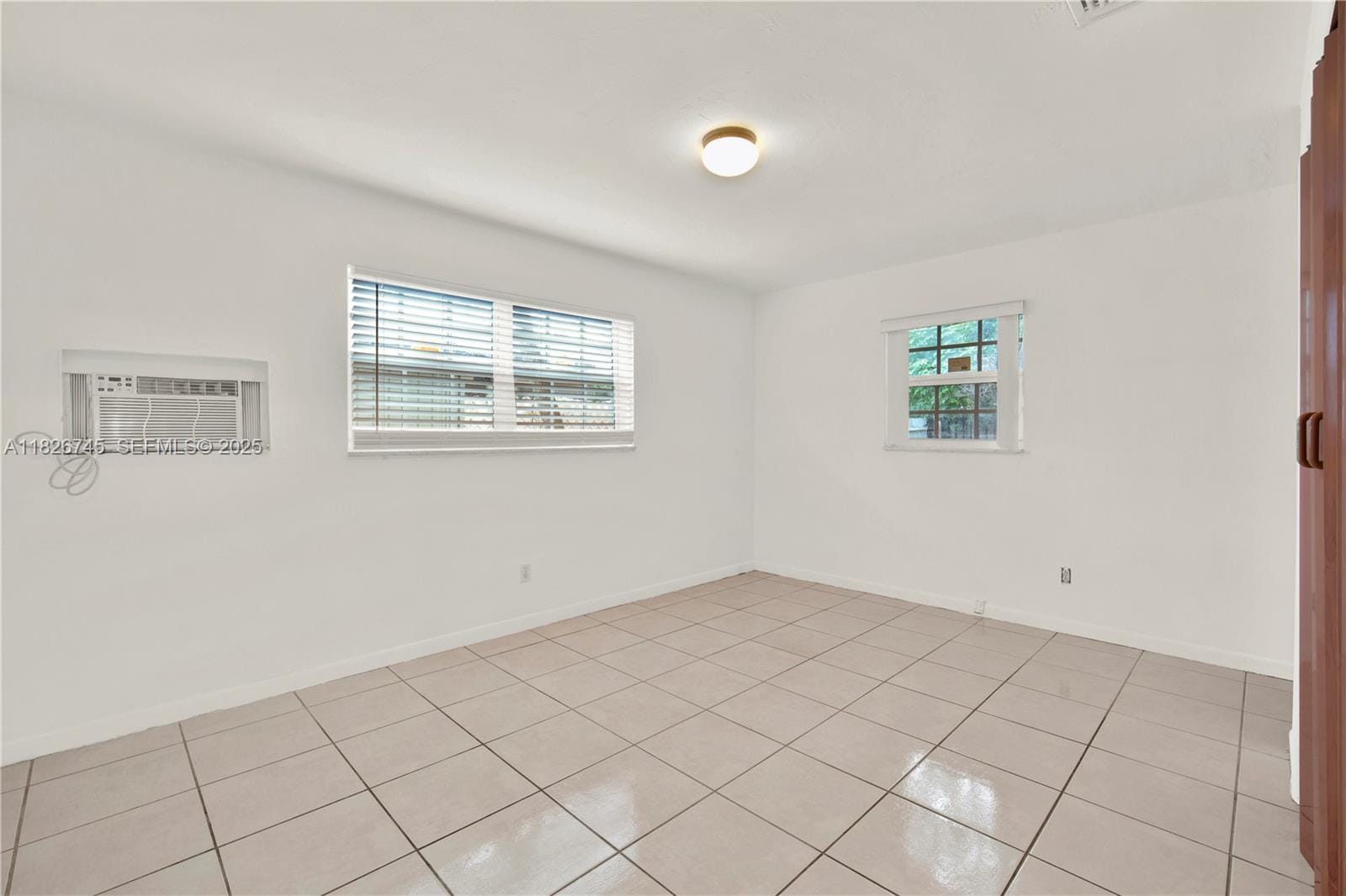 404 S 57th Terrace, Hollywood, FL 33023 photo 14