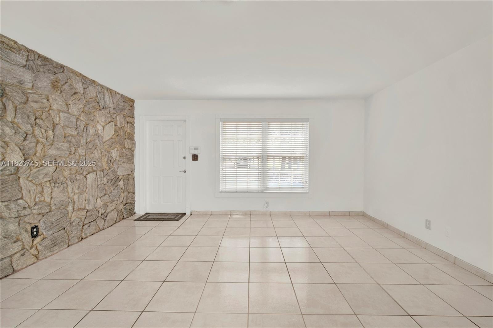 404 S 57th Terrace, Hollywood, FL 33023 photo 5