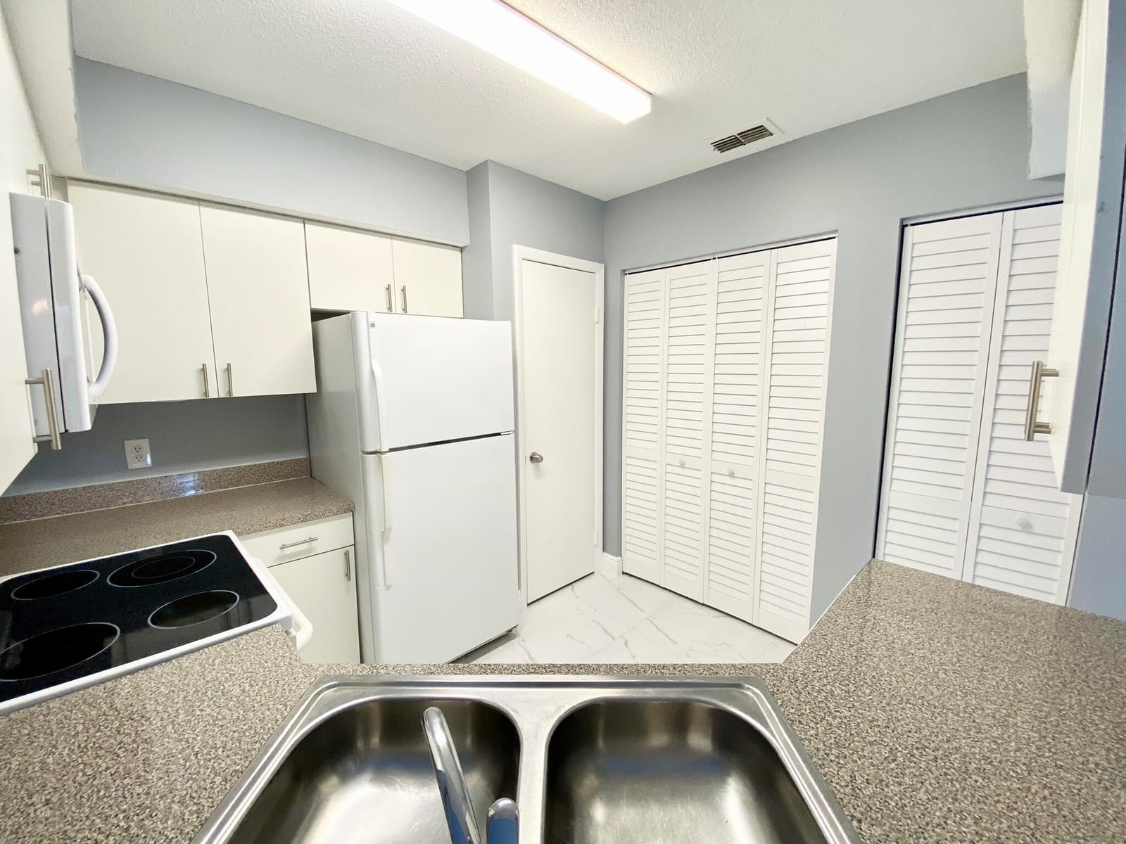 815 W Boynton Beach Boulevard 16-201 — photo 9