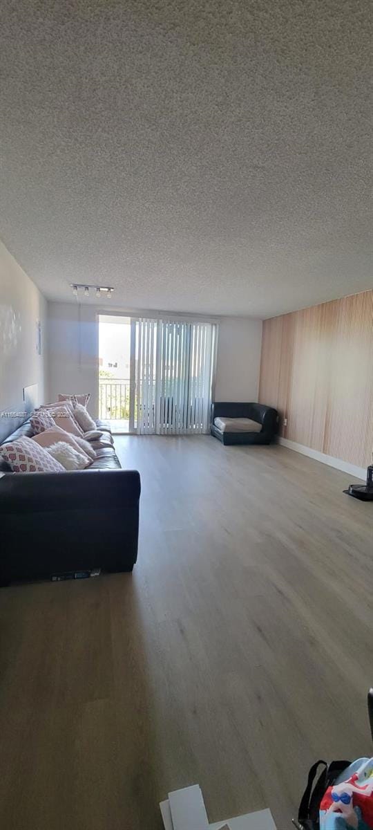 6960 Miami Gardens Drive 2525, Hialeah, FL 33015 photo 10