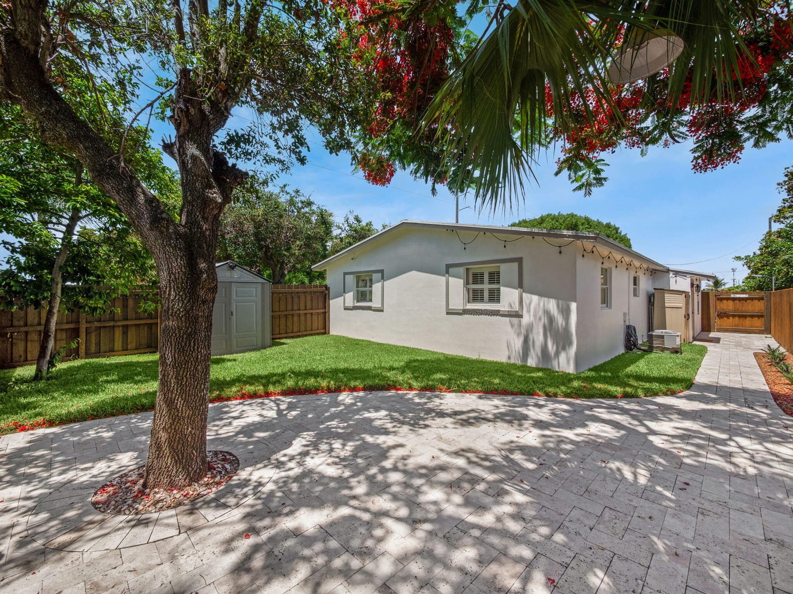 1303 NW 2nd Street, Delray Beach, FL 33444 photo 15