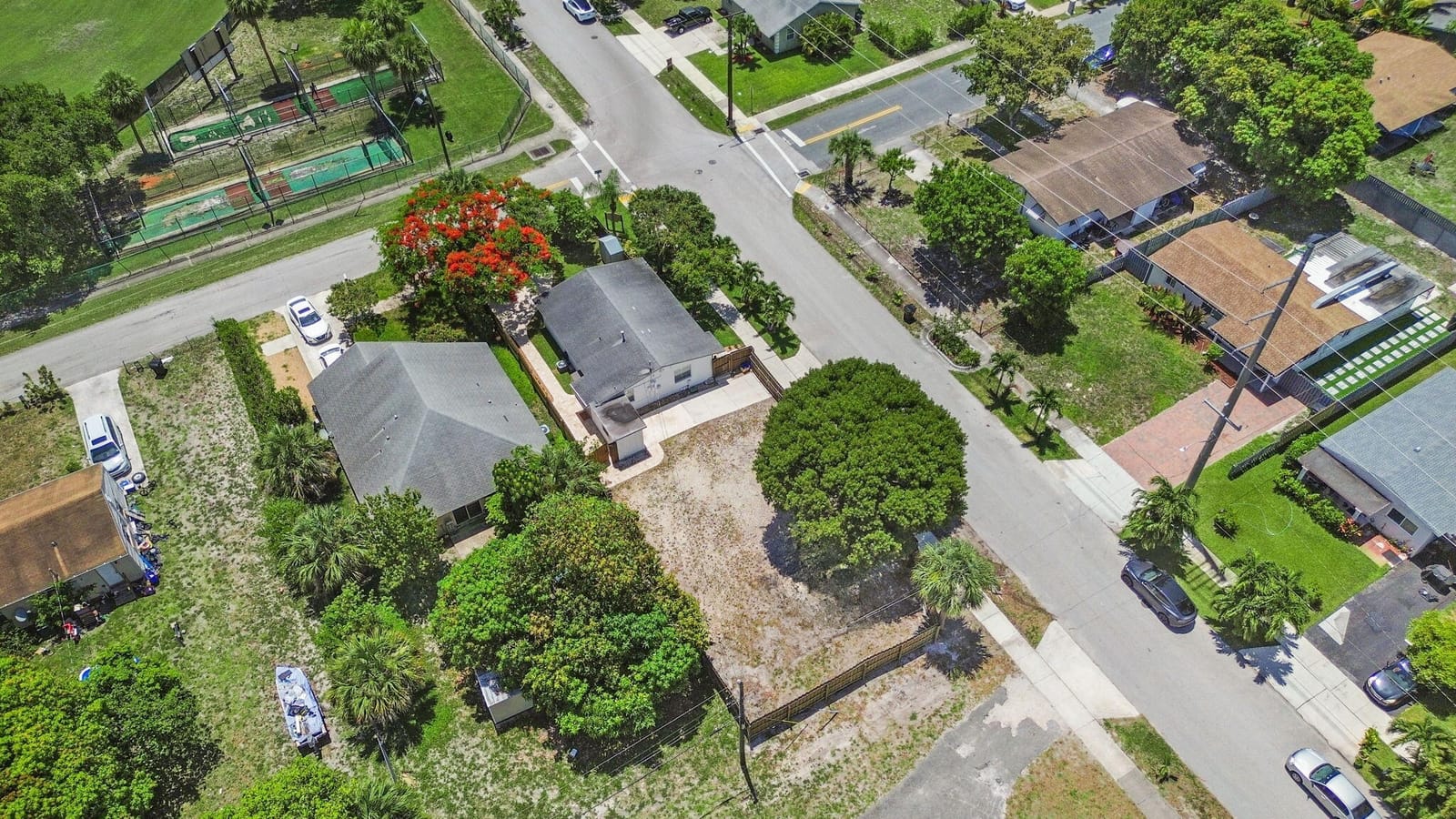 1303 NW 2nd Street, Delray Beach, FL 33444 photo 22