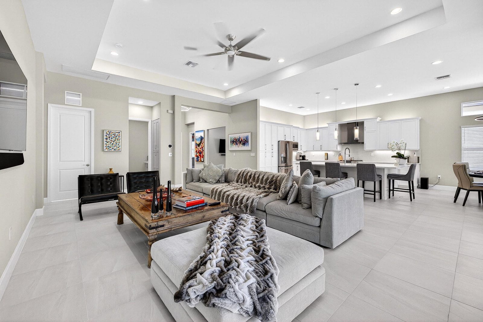9265 Seahorse Bay Drive — photo 10