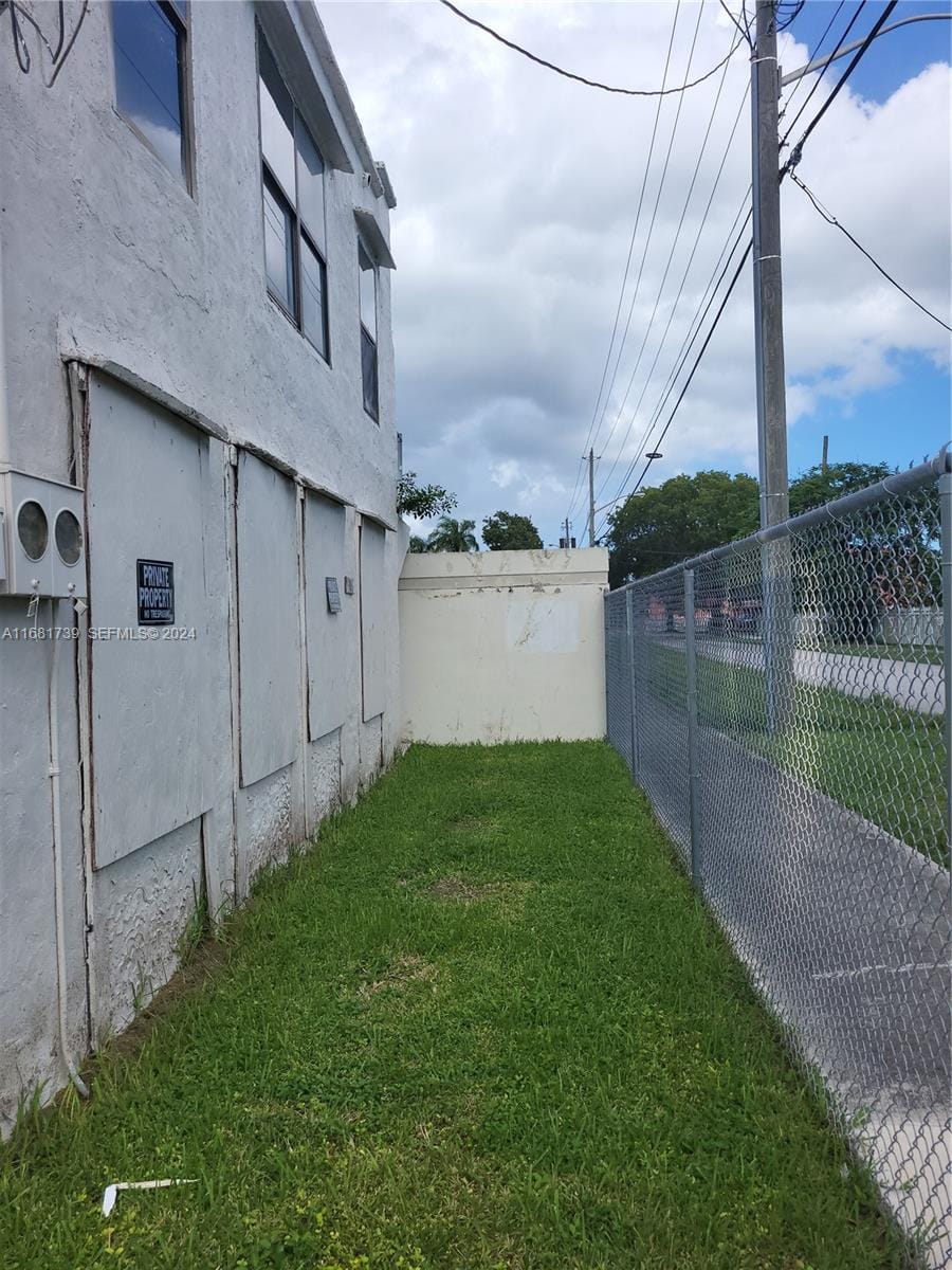 104 NE 2nd Road — photo 4