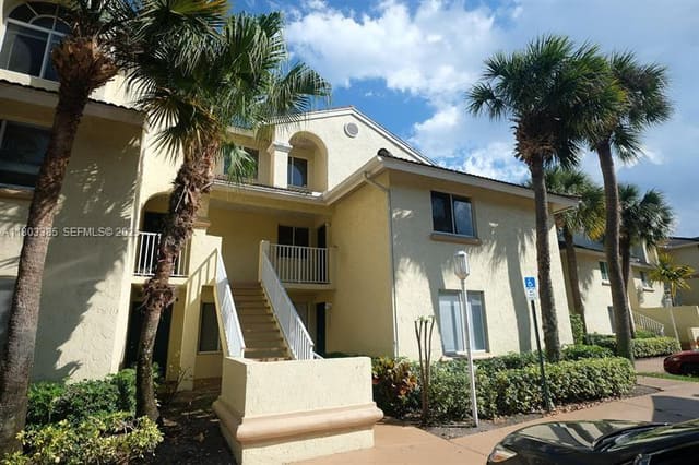 16104 Glenmoor Drive 16104, sold in Sterling Villages Of Palm, West Palm Beach, FL
