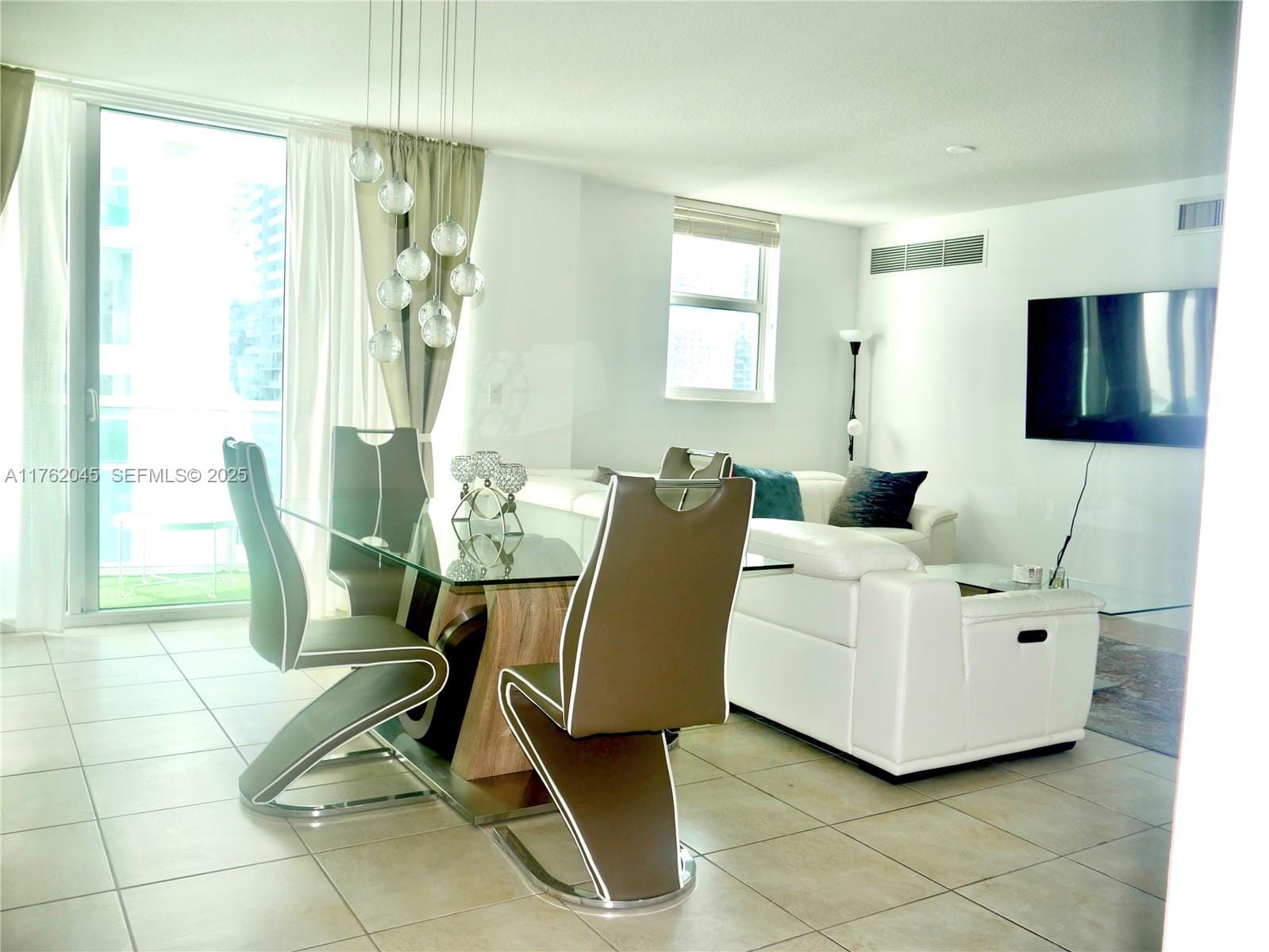 31 SE 5th Street 2611, Miami, FL 33131