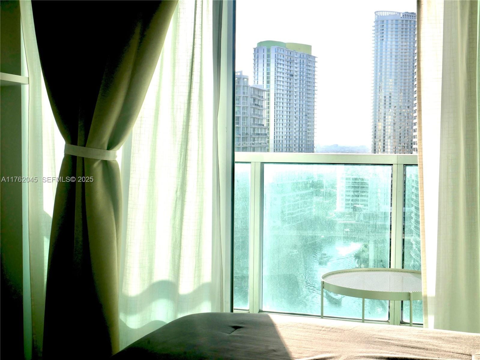 31 SE 5th Street 2611, Miami, FL 33131 photo 19