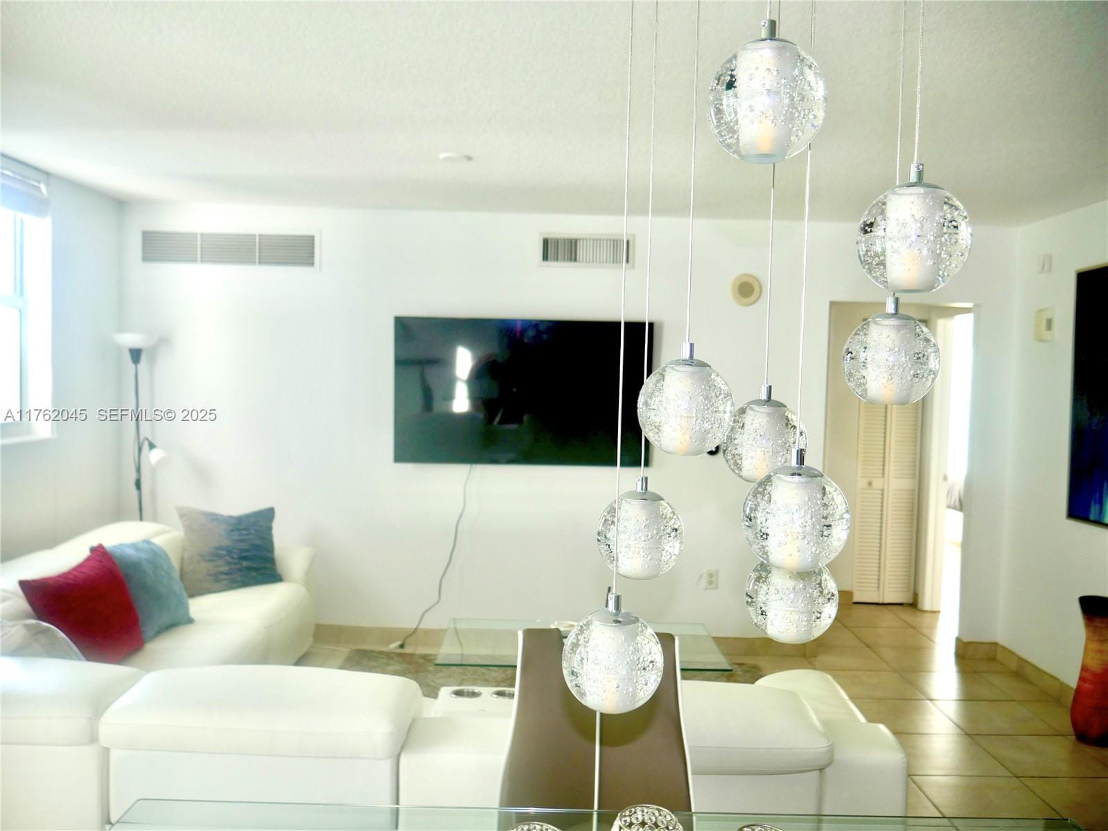 31 SE 5th Street 2611, Miami, FL 33131 photo 9