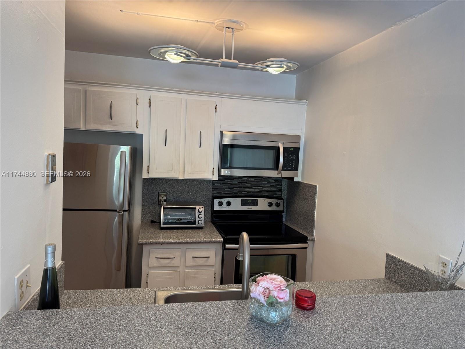 1225 NE 124th Street 33A — photo 3