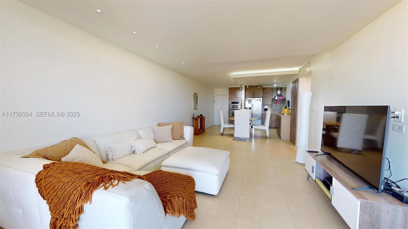 600 N Three Islands Boulevard 803, Hallandale Beach, FL 33009 photo 16