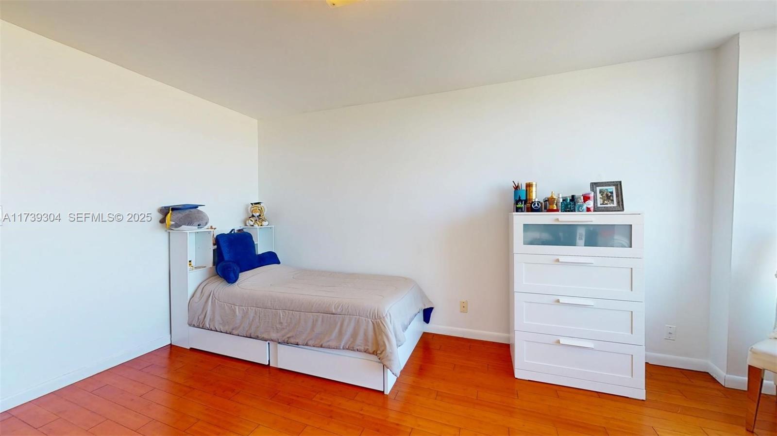 600 N Three Islands Boulevard 803, Hallandale Beach, FL 33009 photo 27