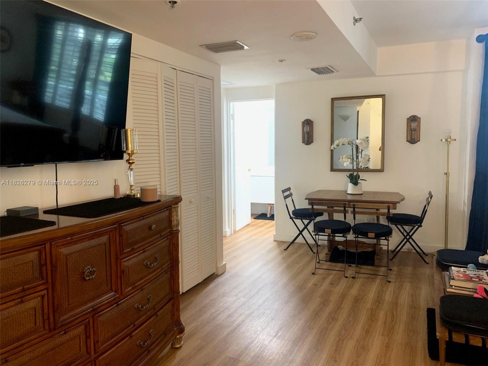 100 Lincoln Road 315 — photo 5
