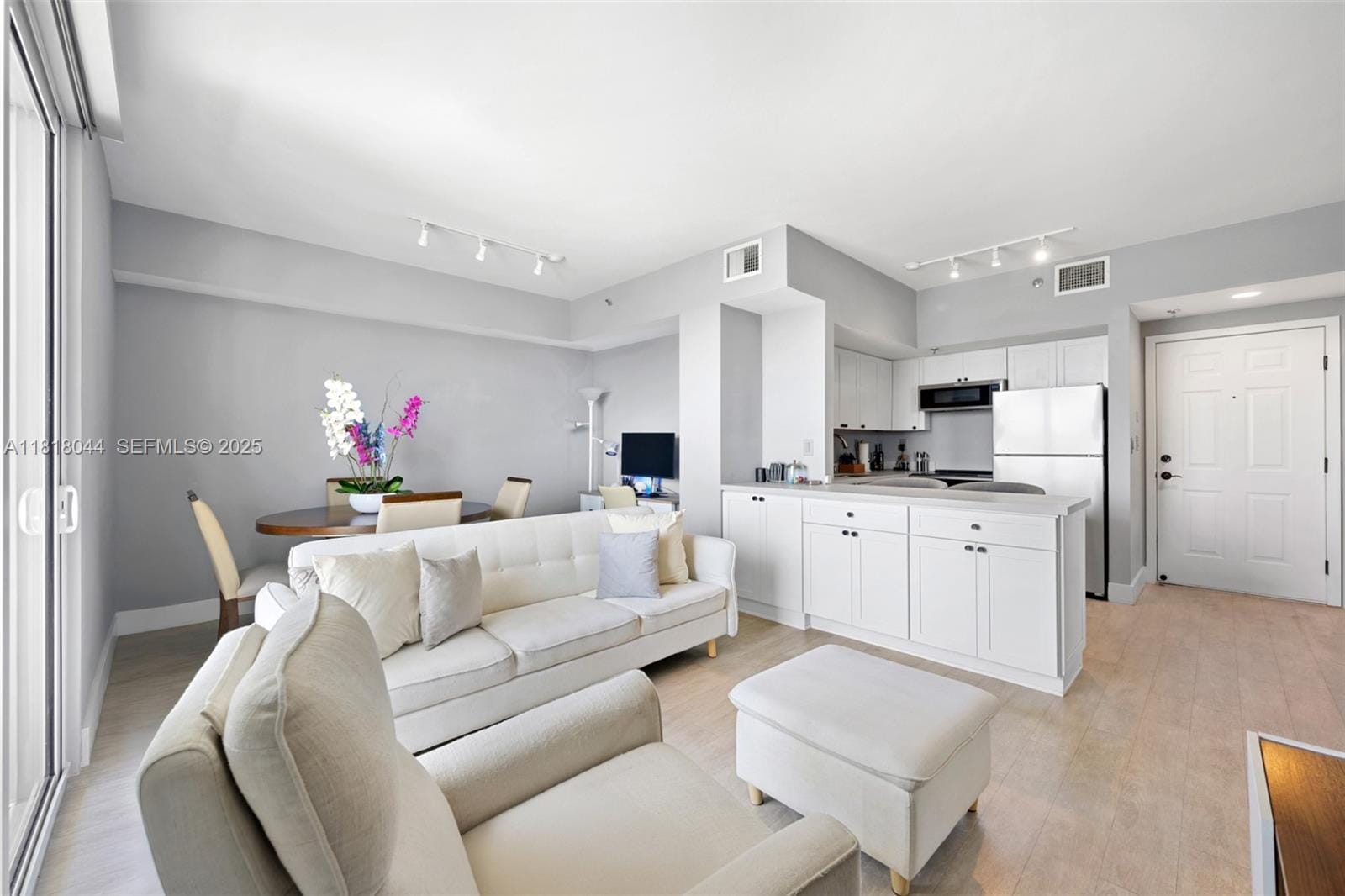 1621 Bay Road PH3, Miami Beach, FL 33139 photo 13