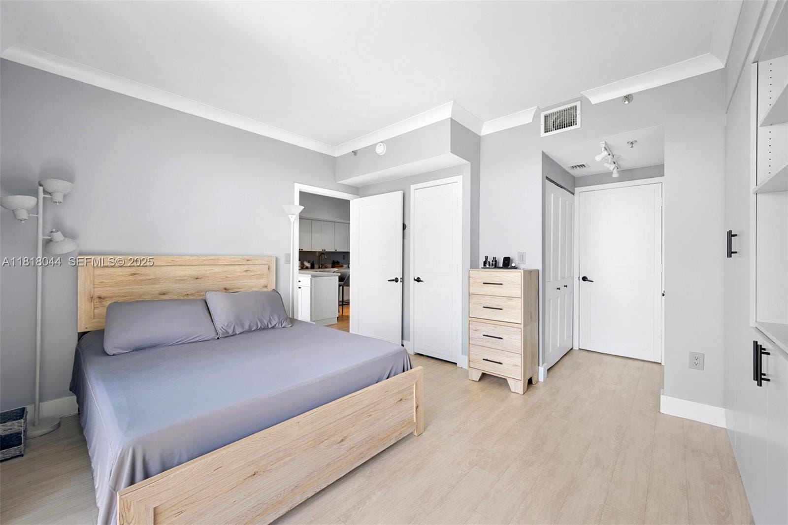 1621 Bay Road PH3, Miami Beach, FL 33139 photo 19