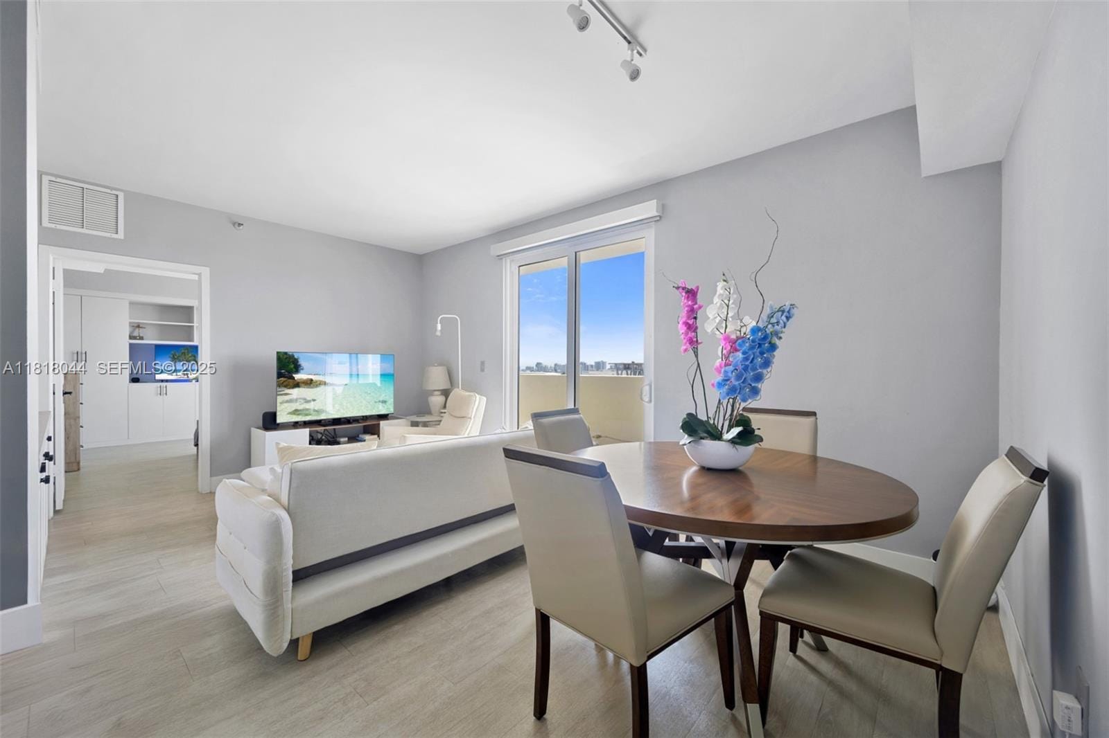 1621 Bay Road PH3, Miami Beach, FL 33139 photo 7