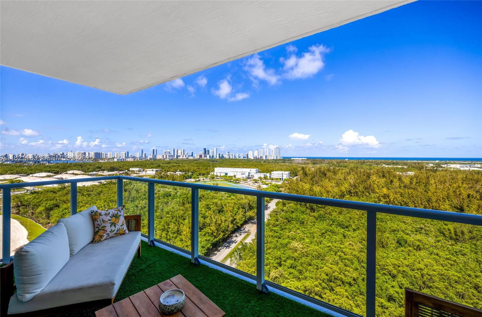 15051 Royal Oaks Lane 1901, North Miami, FL 33181
