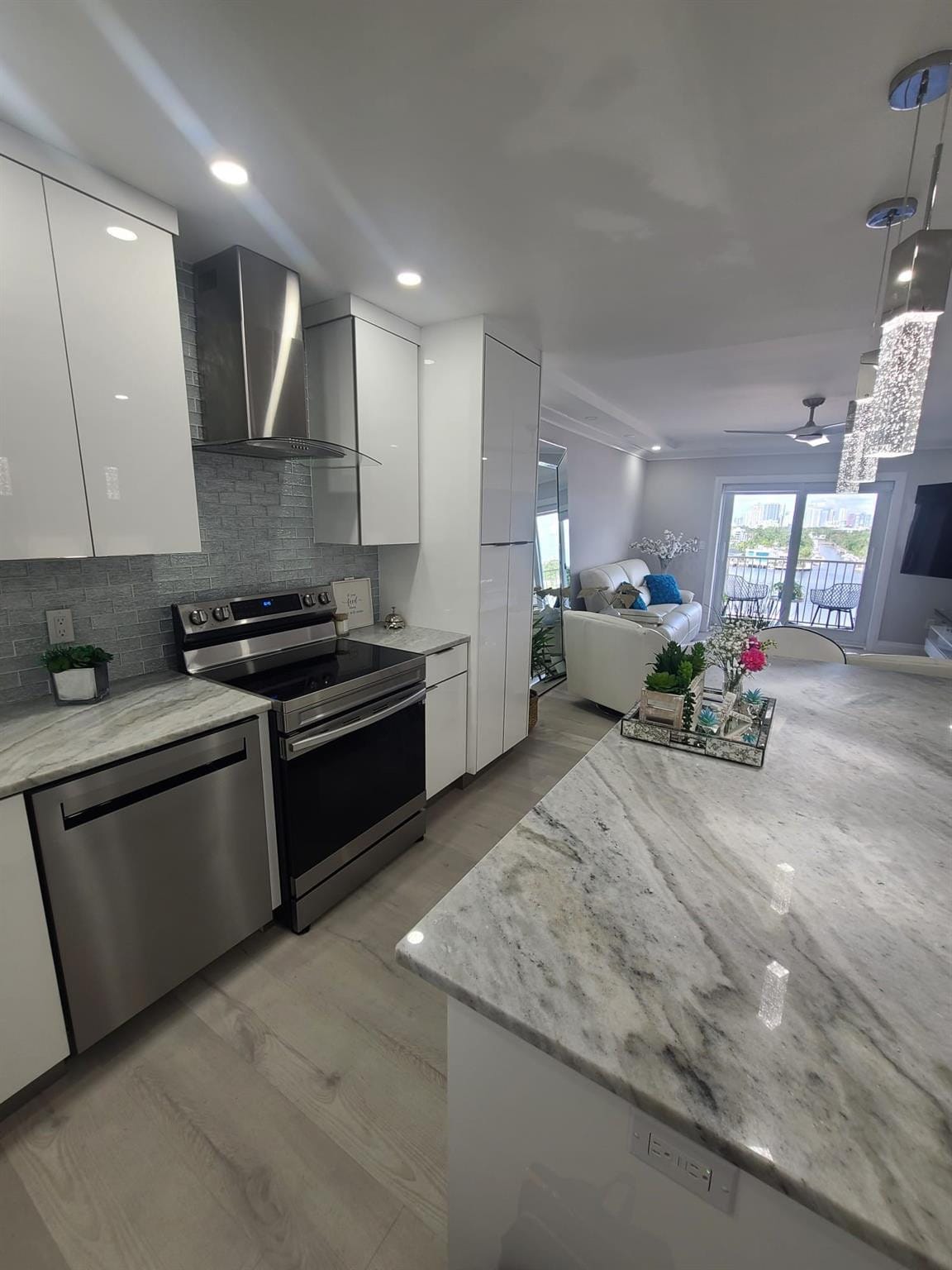 200 S Birch Road 901 — photo 5