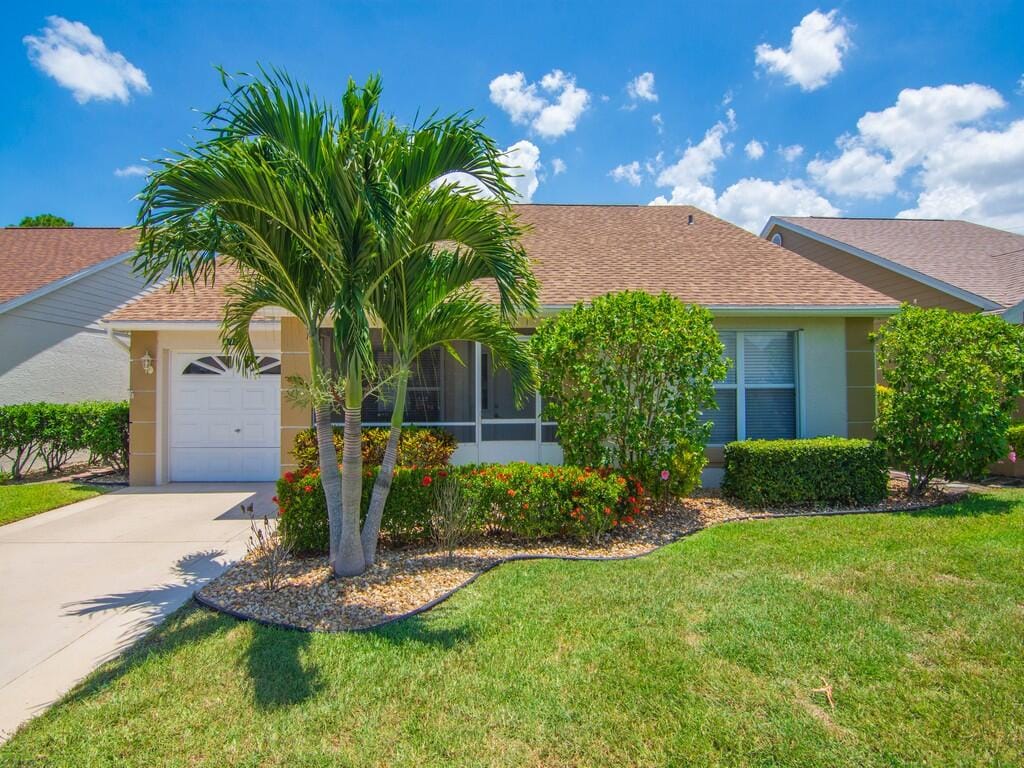 374 NW Sherry Lane, Port St. Lucie, FL 34986