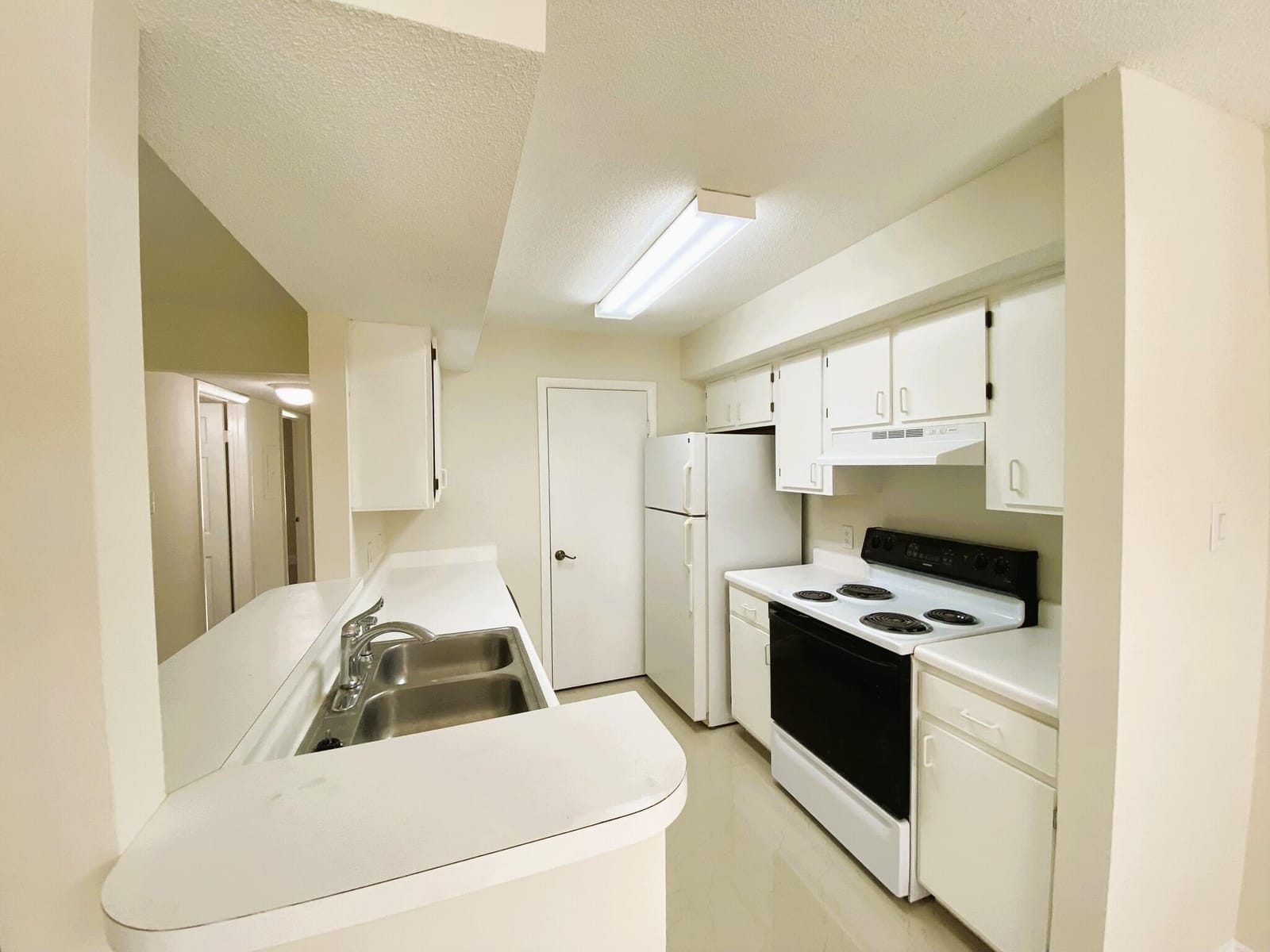 815 W Boynton Beach Boulevard 7-102 — photo 12