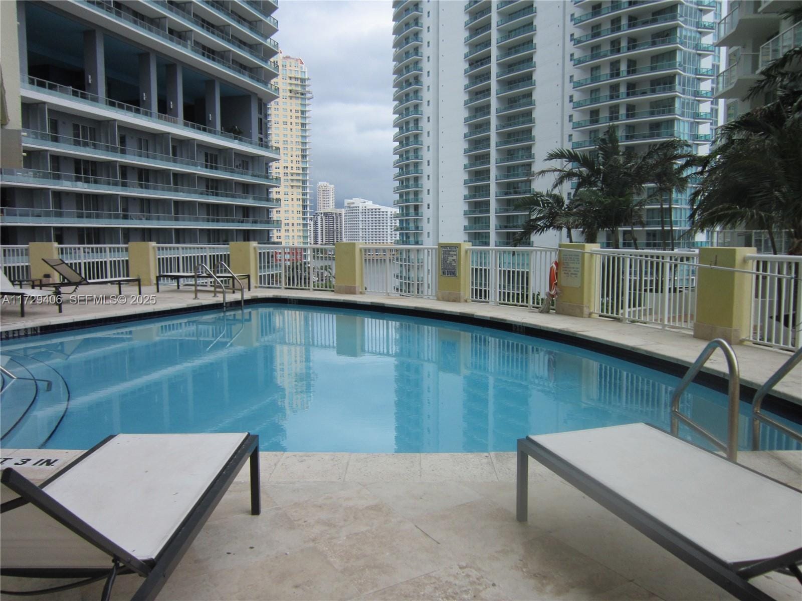 170 SE 14th Street 3007, Miami, FL 33131 photo 10
