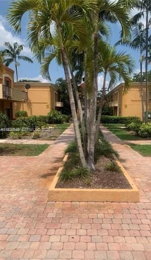 17901 NW 68th Avenue R208, Hialeah, FL 33015 photo 14